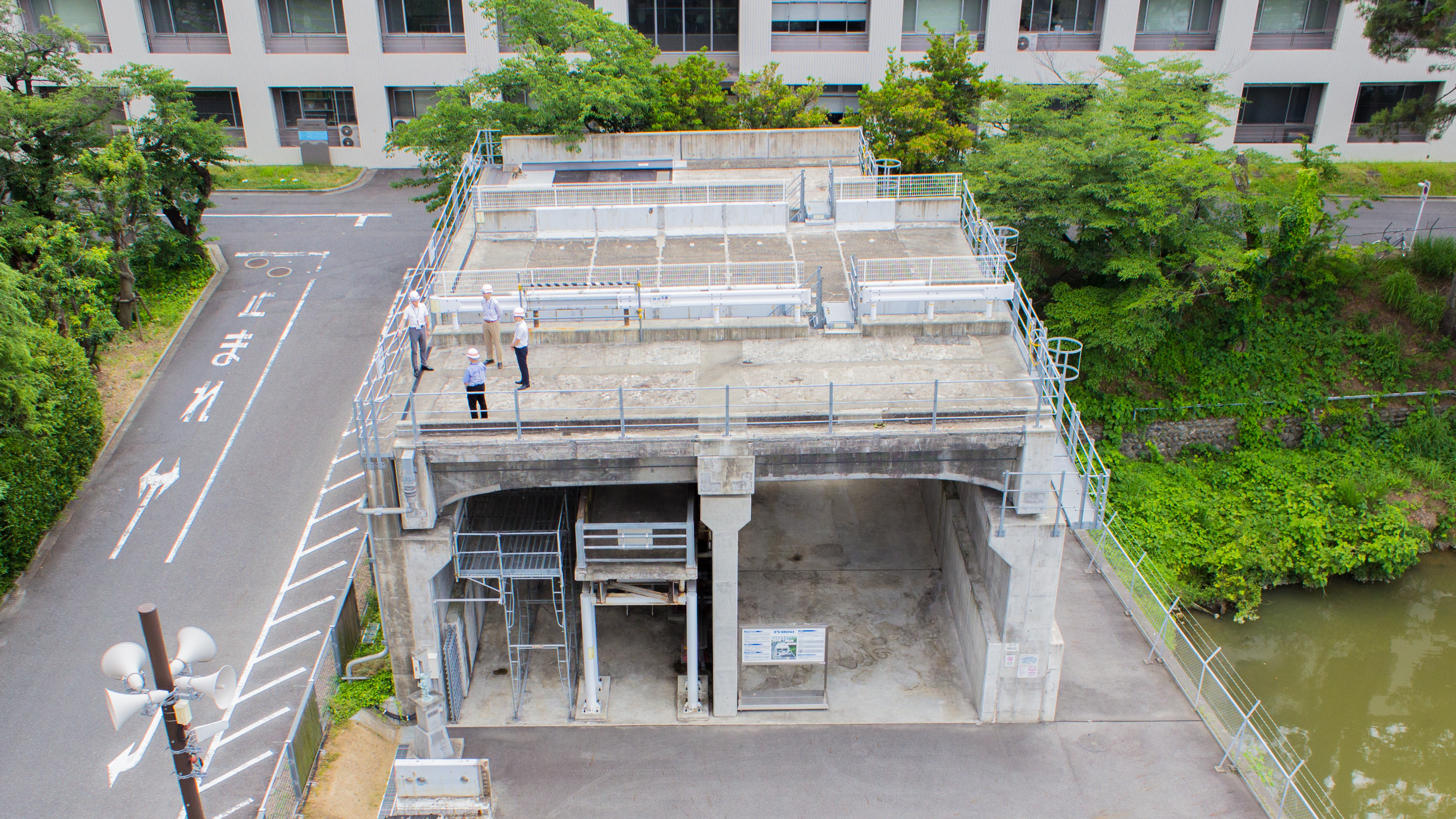 劣化橋梁施設の見学
