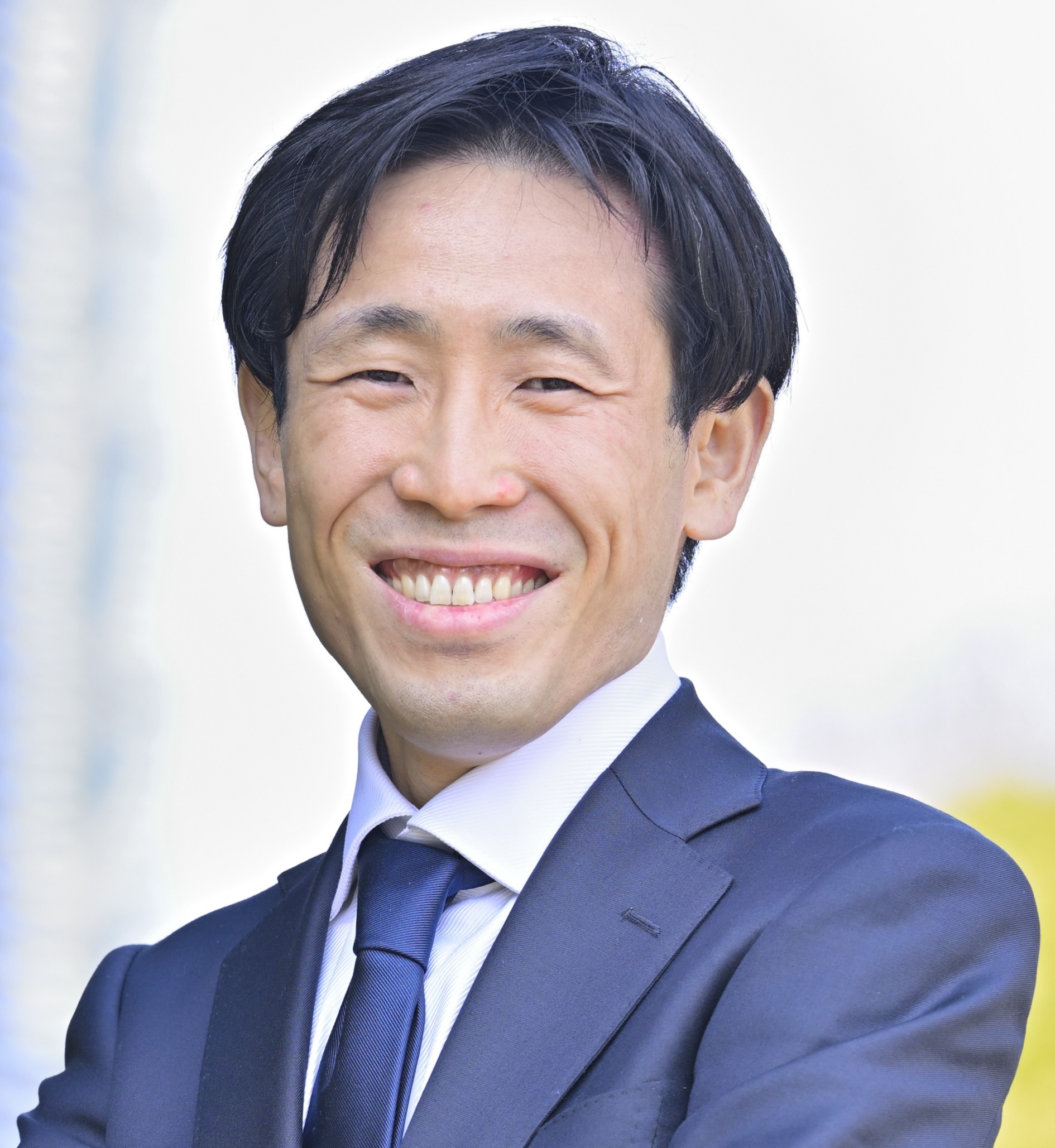 岩井顔写真.jpg